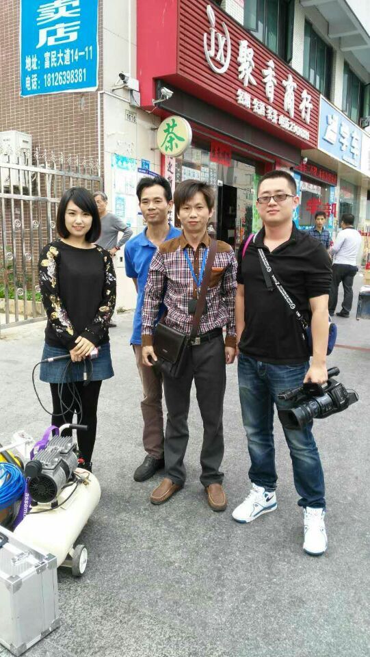 华绿城记者采访