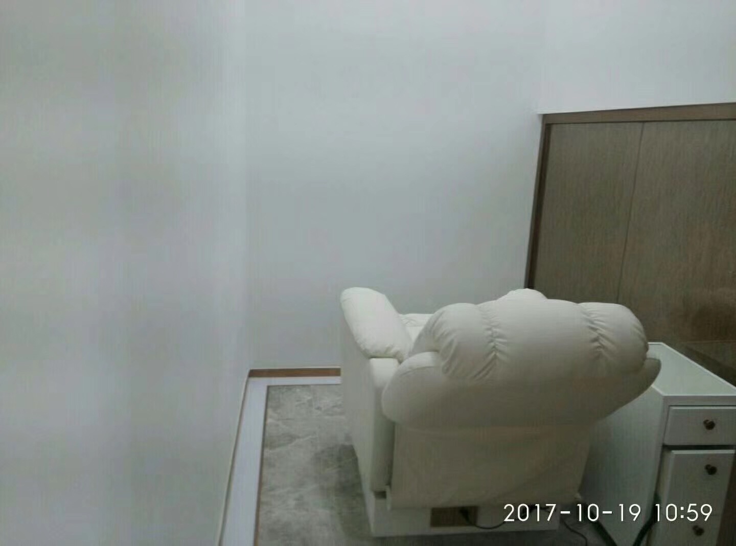 1508409394721574.jpg 2.jpg