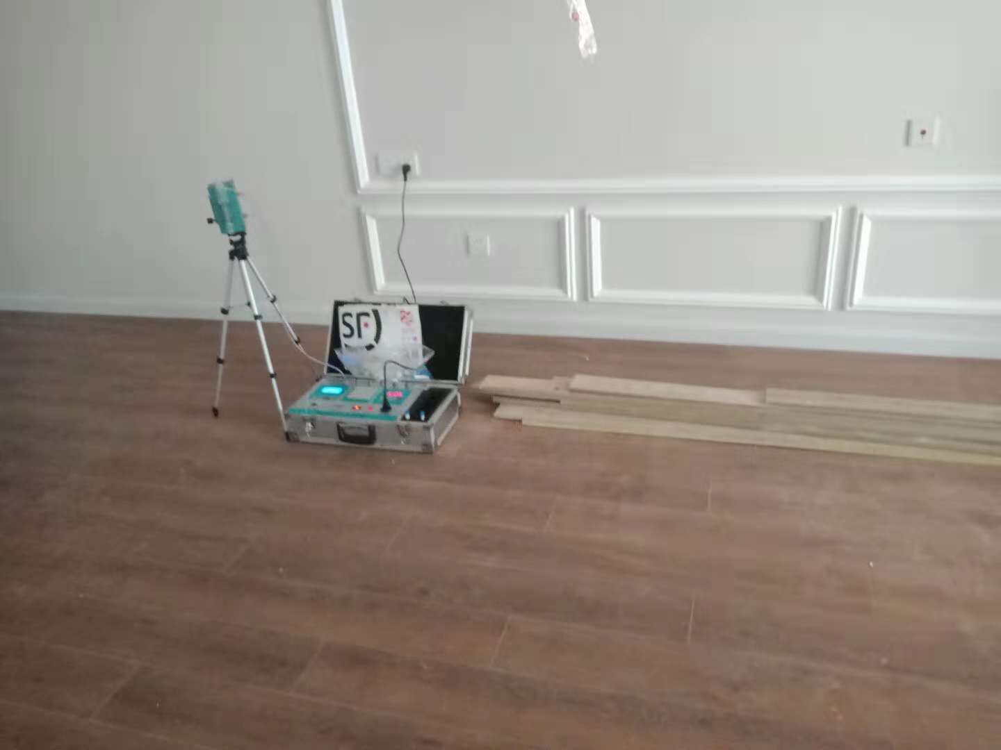 1539590756286733.jpg 50.jpg